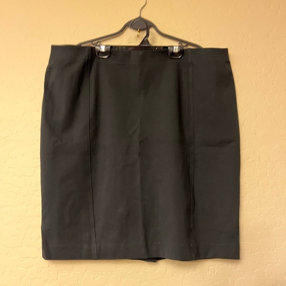 Lane Bryant Black Skirt - Picture 5 of 14